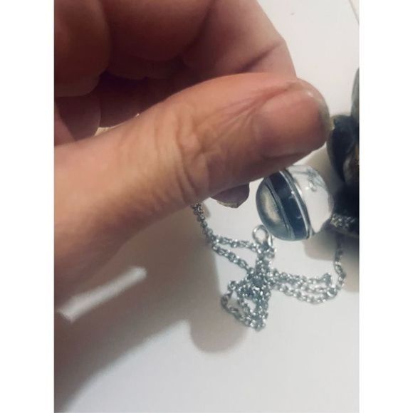 Libra BLUE GLOBE ZODIAC STAR SIGN HOROSCOPE NECKLACE - Picture 6 of 8